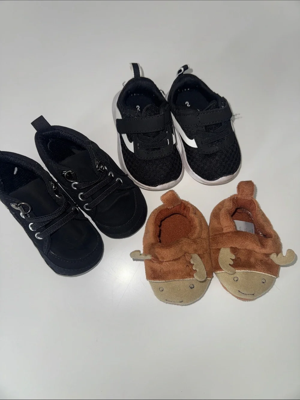 Bundle of Baby Shoes, First Walking Shoes + Moose Slippers + Size NB-2c, EUC